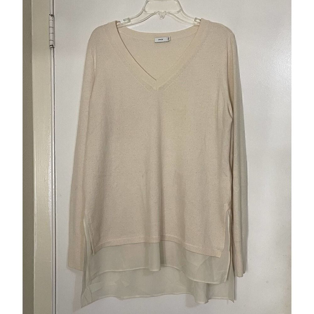 VINCE. V neck beige wool double layer jumper knit sweater size Large